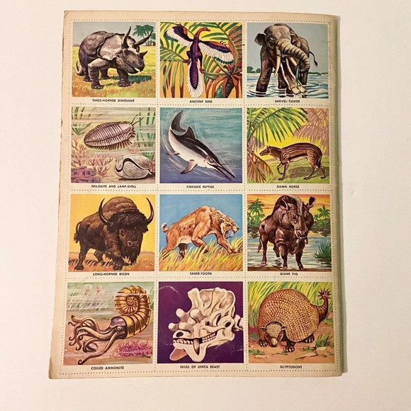 Vintage 1976 The  Golden Stamp Book of Animals of the Past Missing 1 Stamp - Picture 13 of 15
